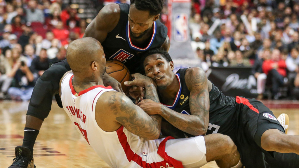 HoopsHype (@hoopshype) on Twitter photo 2019-11-14 15:28:34 The HoopsHype Daily: From multiple angles, the Rockets and Clippers gave us the funniest game of the year. bit.ly/2OfqBrQ The HoopsHype Daily: From multiple angles, the Rockets and Clippers gave us the funniest game of the year. bit.ly/2OfqBrQ