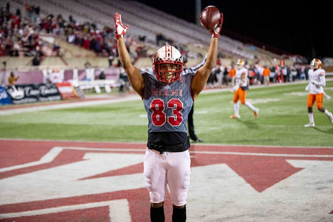 EmptySeatsPics's tweet image. From last night: Announced crowd of 19,897 for Wednesday #MACtion between Bowling Green and Miami (Ohio). #TicketsDistributed #TicketsDumpedFromHelicopters (bit.ly/2QkazzY + bit.ly/2XfuO3d)