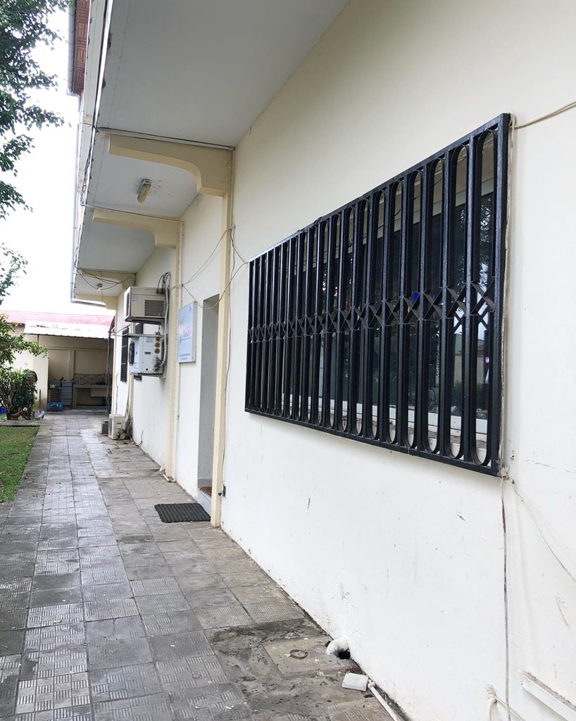 SlMadin's tweet photo. Estamos en el Barrio Paraiso: Edificio Pizza Place segunda planta, Malabo GE.

#equatorialguinea #guineaecuatorial #malabo #telecomunicaciones #desarollo #mongomo #batacity #bioko #sipopo #photopftheday #lider #negocios #business #lifechanging #trabajo #publicidad  #Impresoras https://t.co/6HuyjM3q90