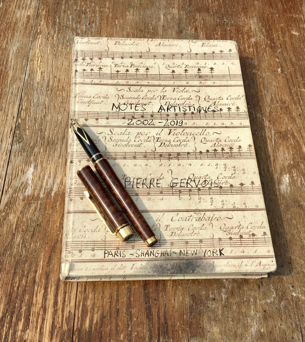 PGarchives's tweet photo. For 17 years, from 2002 to 2019 I wrote painting ideas on this notebook. I knew when the notebook would be completed, I would have no choice but to be myself. Ooops, it just happened. https://t.co/9tPEj054Nv
