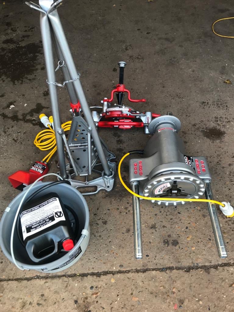 Ridgid 300 Pipe Threading Machine waiting for customer after her make over. Only the best treatment for these ladies at Apollo. What is yours called ? #threadingexpertthursday #loveyourridgidtool