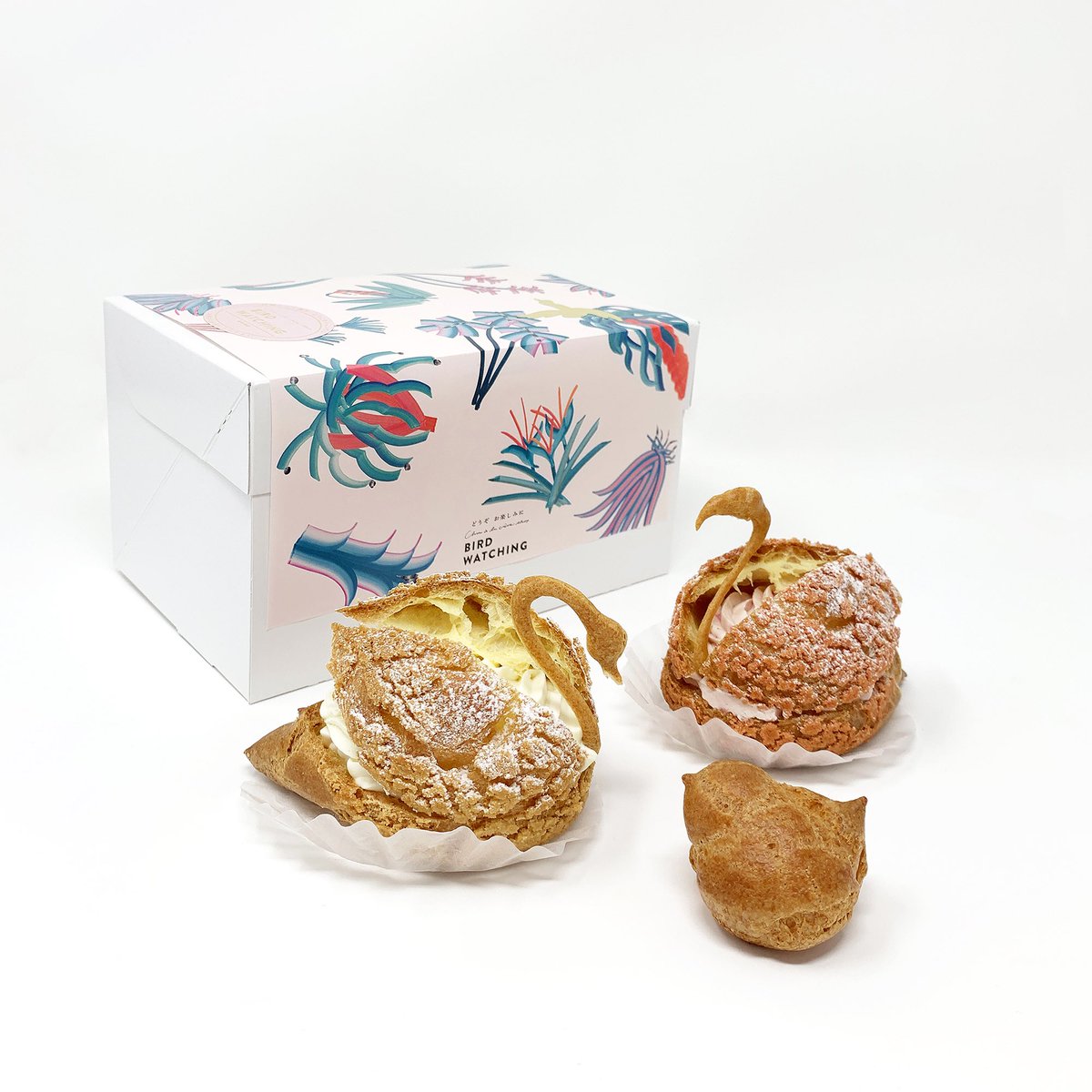 Asuka シュークリームショップ Bird Watching 11 24 26 At 渋谷パルコcomingsoon 3日間限定で三匹の鳥シュークリーム販売します 平野紗希子さん パティシエ大山恵介さん デザイナー脇田の力を合わせたらこんな可愛すぎるものが出来てしまった Asuka シュークリームショップ Bird Watching 11 24 26 At 渋谷パルコcomingsoon 3日間限定で三匹の鳥シュークリーム販売します 平野紗希子さん パティシエ大山恵介さん デザイナー脇田の力を合わせたらこんな可愛すぎるものが出来てしまった