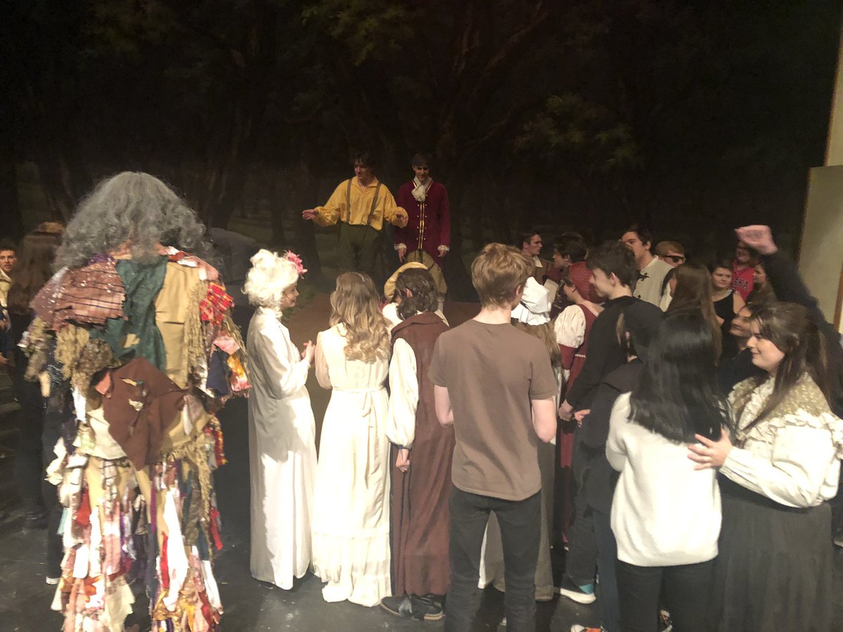 Gardner-Edgerton High School Theatre 🎭 (@gehstheatre) on Twitter photo 