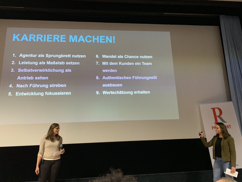 LiChriSchi's tweet photo. @a_schmalenberg und Marla Lüers: Wir wollen Karriere machen indem wir ...
#30u30 https://t.co/gr0drse2Vi