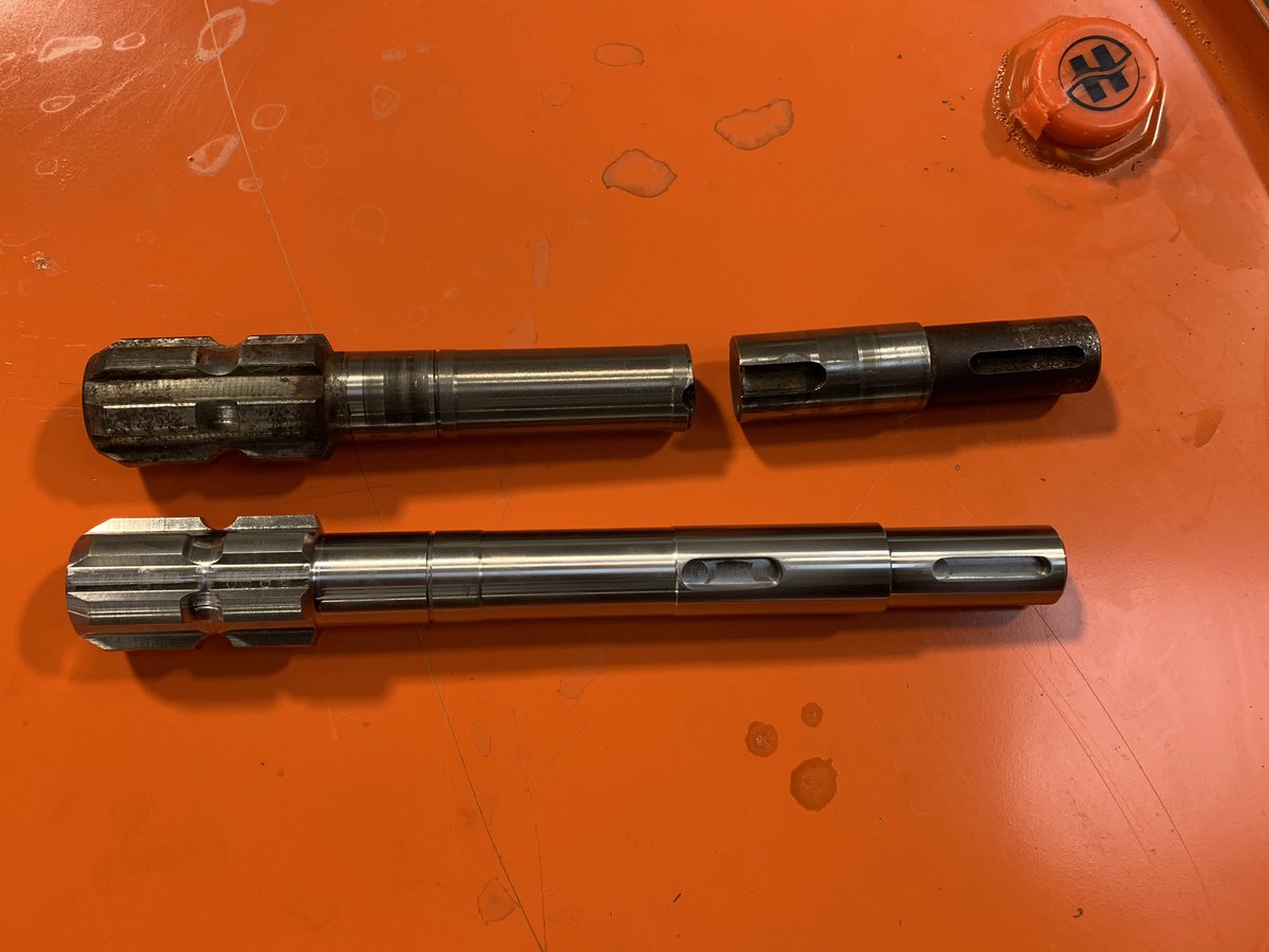 TeyronEngineer1's tweet photo. More 3D machined parts, also a broken drive shaft re-manufactured for a local farmer
#teyronengineering #precisionengineers #3Dmachining https://t.co/mFsw0Z4rBD