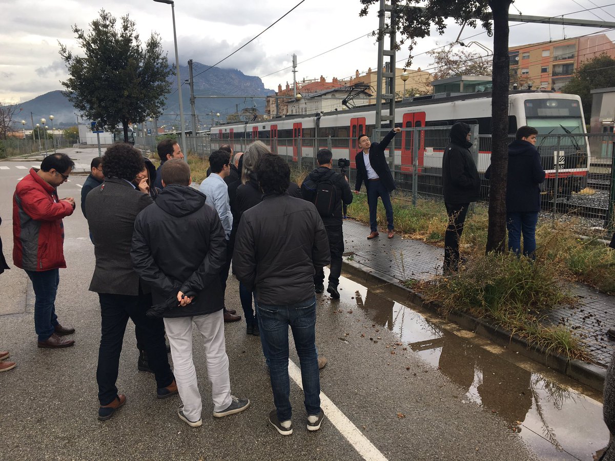 We are already on an <a href="/FGC/">FGC</a> train in the Olesa de Montserrat station, and our Railway demonstration Technical Leader, Dr. Jim (Shihuan) Zou from <a href="/ADVAOpticalNews/">ADVA</a>, is showing to the Experts the installed equipment in the train <a href="/5GPPP/">5GPPP</a> #H2020 #railways