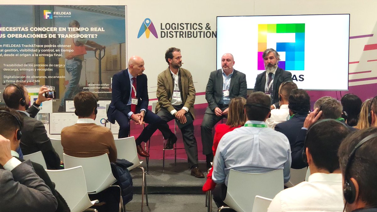 LogisticsSpain's tweet photo. En la Sala Supply Chain, patrocinada por @FIELDEAS, acaba de comenzar la mesa redonda: "Transporte 100% paperless. Bienvenidos al transporte digital". Moderada por Óscar López, director general de #Fieldeas. #LogisticsMadrid2019 https://t.co/GPyifCJqFO