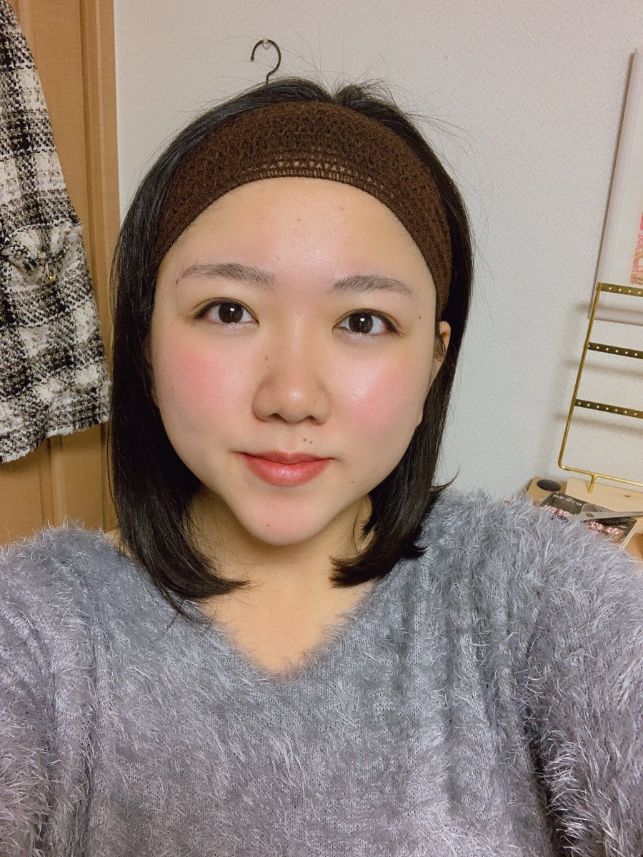 もえ A Twitter 縄文顔なのです 肌さえなんとかすれば メイクもなんとかなると思って がんばってケアしてます W