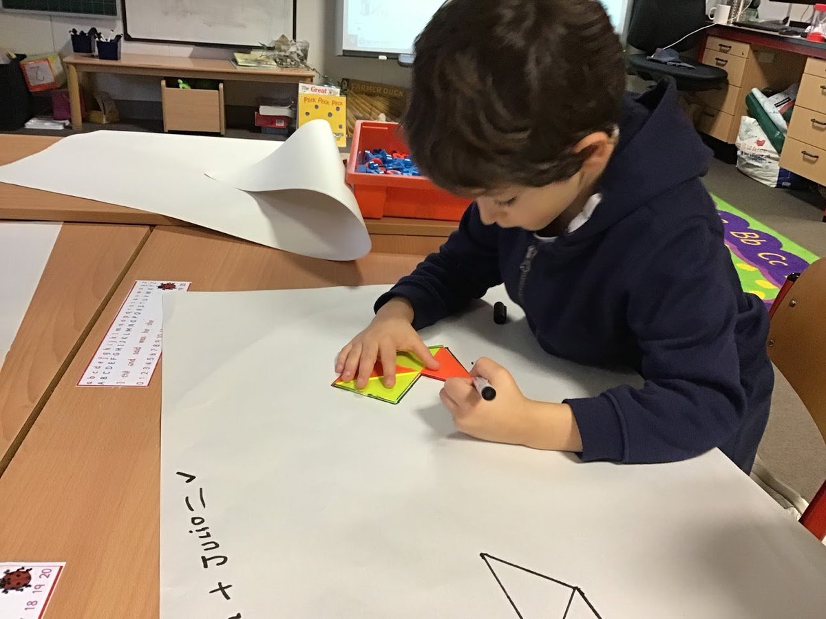 Simon_Gregg's tweet photo. K3: The Four Triangle Challenge #istlive https://t.co/XofCxoEJOJ
