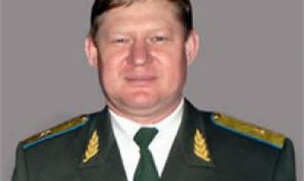 Call intercepts include a call to the Russia's southern district military chief Serdyukov, who tells a militant commander he is instructed to only allocate weapons that are approved by "General Vladimir Ivanovich from FSB".