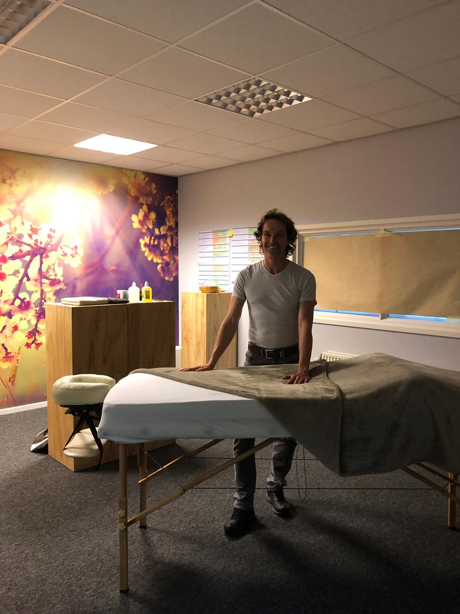 Wij zijn weer #zen . Dankzij de heerlijke #massages van #GeorgeEdelman van #WelzijnspraktijkEdelman kunnen wij de #weekvandewerkstress prima aan.