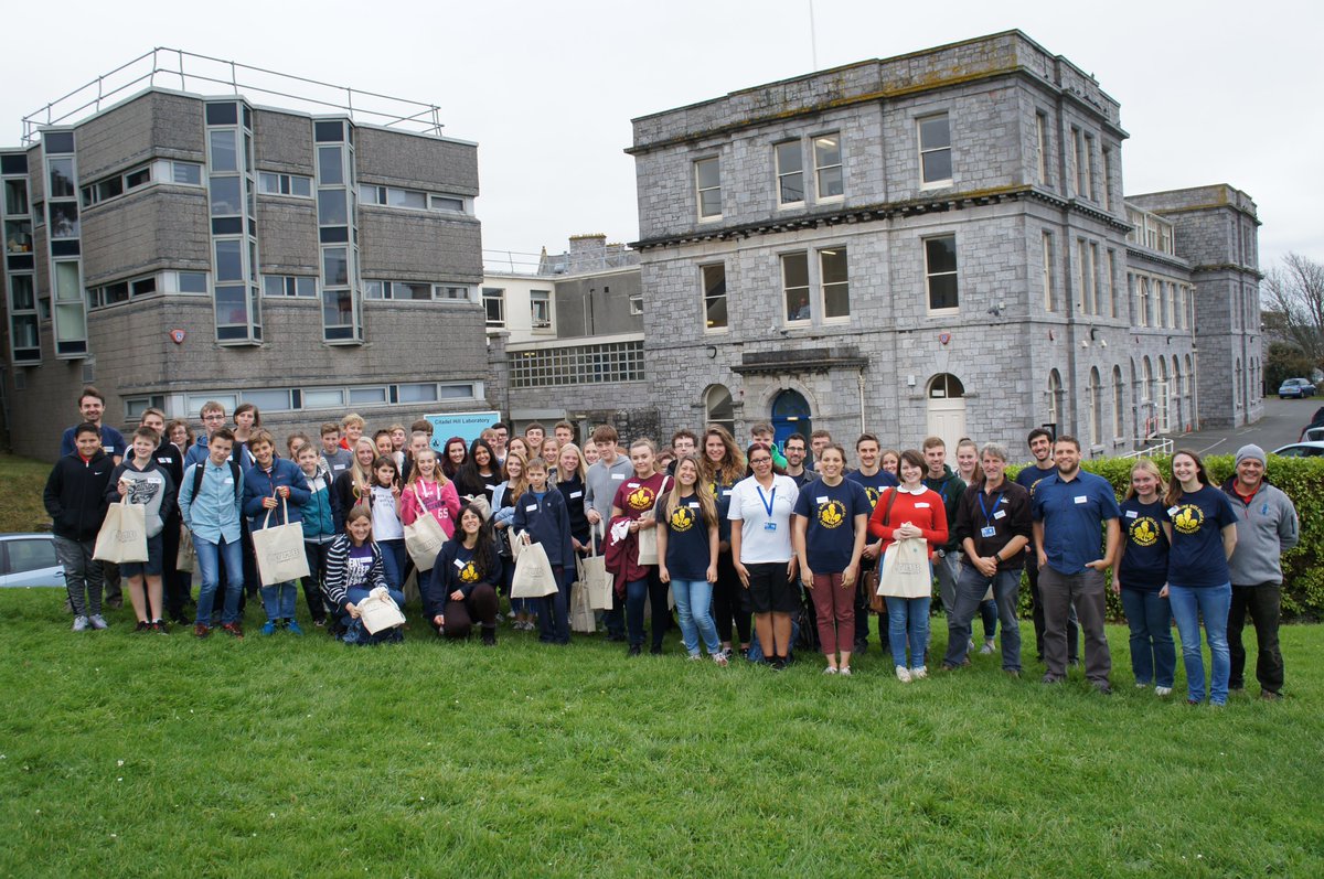 thembauk's tweet photo. Twitter Post:
Only ONE MONTH to go for #YMBsummit! A great opportunity to meet and be inspired by real marine conservation experts, and other like-minded Young Marine Biologists! Hope to see you there
https://t.co/xyFDpL1f4f https://t.co/RZKZKP9tyM