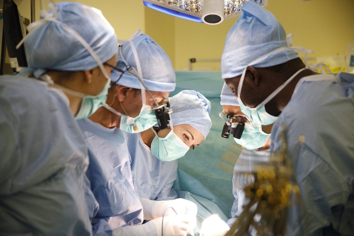 схема подготовки пациента к операции. вов 10 сталинских ударов. какая операция завершилась.