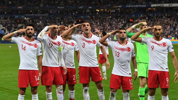 Are You Ready? <a href="/footballiceland/">Knattspyrnusambandið</a>