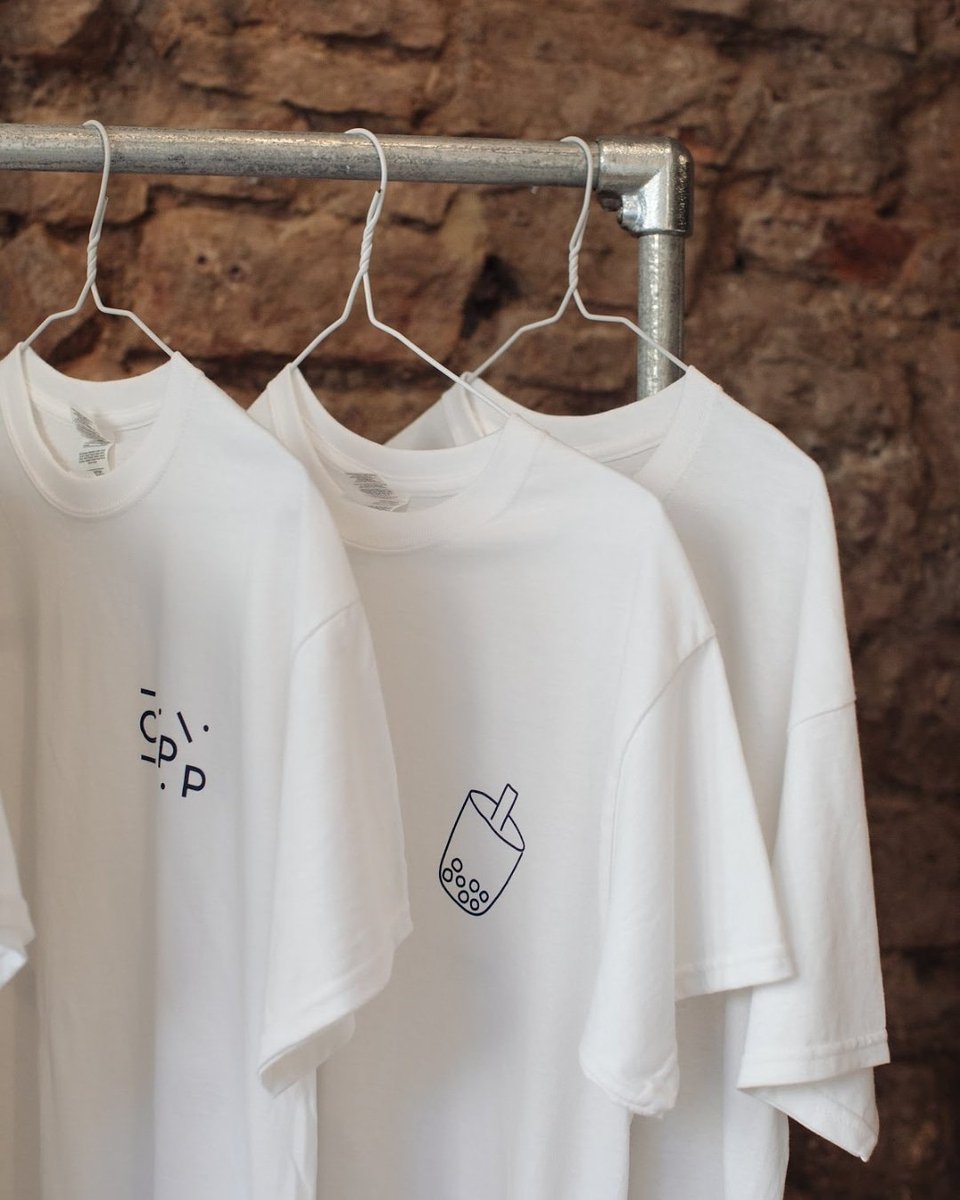 cuppbubbletea's tweet image. Have you seen our new range of CUPP T-shirts? Available now in our Park Row shop 👕
•
•
•
#tshirt #merch #merchandise #cupp #bobatea #tea #boba #new #shop #bristol #gift