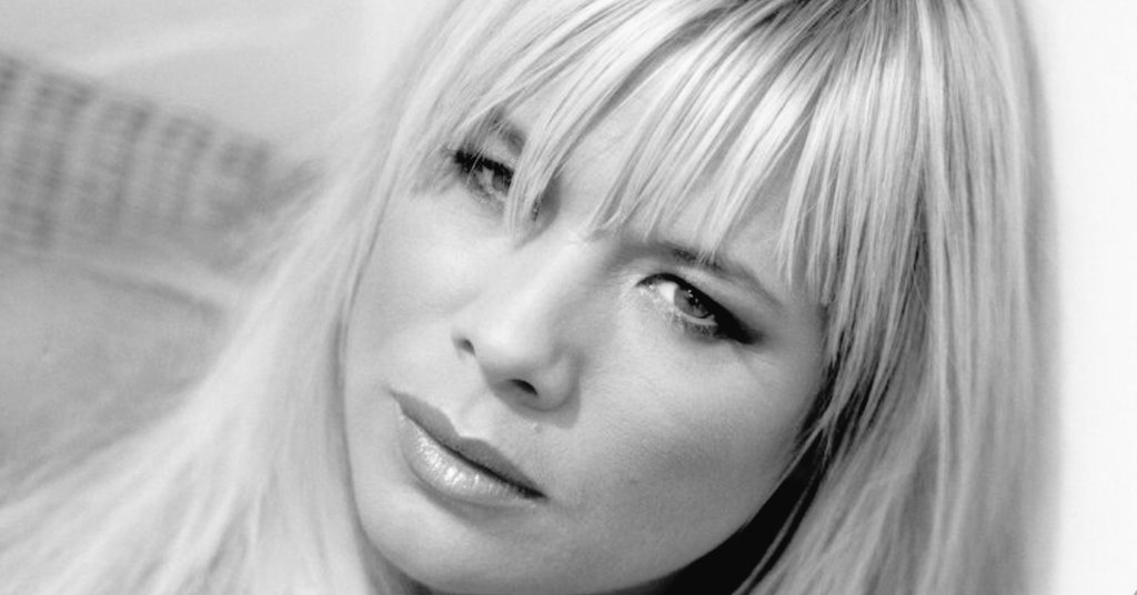 Happy birthday to the legendary one and only Queen Letitia Dean Hope she has a fabulous day xx 