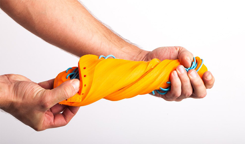 SDTech_Eq's tweet image. Le fabricant de filaments Recreus passe à la vitesse supérieure bit.ly/32S1GQM @recreus3D #industrie #3dprinting #fabricationadditive #flexibilite #filament #materiau #technologie #innovation