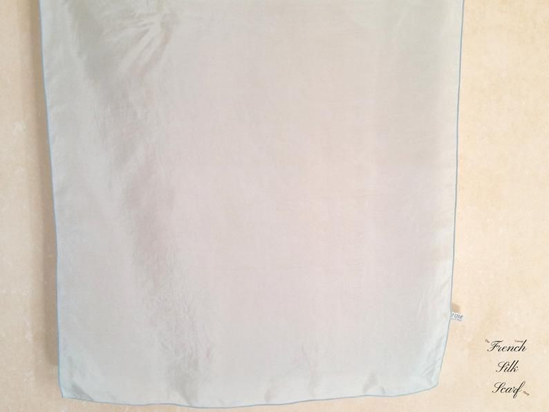 FrenchSilkScarf's tweet photo. 1960s MINIMALIST'S SILK NECKERCHIEF in elegant cool pastel blue. Vintage small solid color French Silk Scarf. https://t.co/3J0I7w0GCi #FrenchSilkScarf on Etsy #vintagescarf #vintageshop #frenchstyle #giftforhim #gitforher https://t.co/oWzKG2rVBl