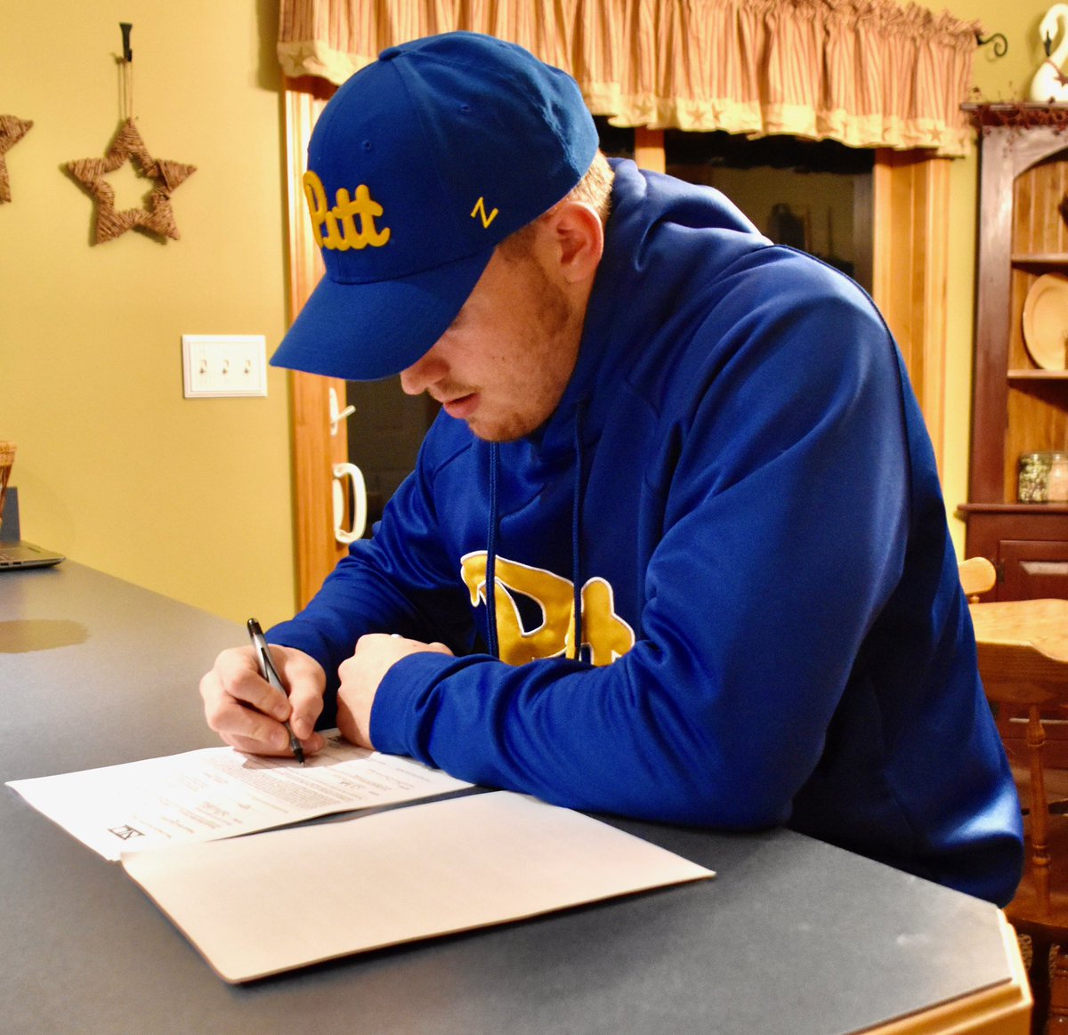 CJFunk8's tweet photo. Verbal no more🐆#H2P @Pitt_BASE @CoachMikeBell22 @CoachMegahee @oakstwnk https://t.co/B3rpDmqoTC
