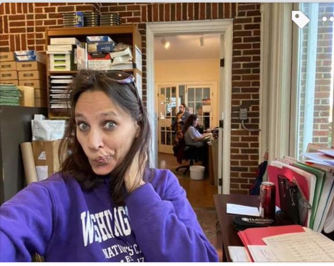 In bed debating going to work or staying home and doing activations.... Hmmmmmm!!! If I stay home anyone<a href="/tag/homesweettimeshare"class="tags"><span>#homesweettimeshare</span></a>