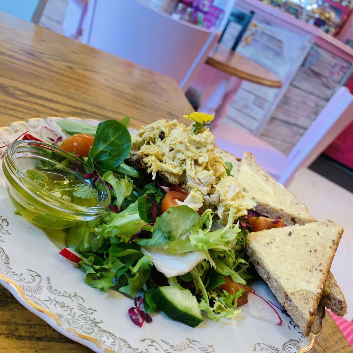 If you fancy something a bit light for lunch, why not pop in for a freshly made salad? You could always top it off with a bit of cake! #lunchtime #lunch #tearoom