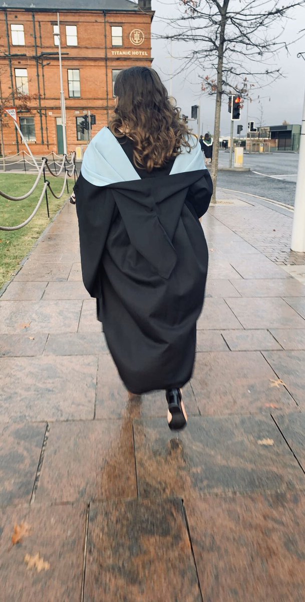 CatherineAa97's tweet photo. What can I say, Iโve finally done it ๐ฉ๐ปโ๐๐ฉ๐ปโ๐ couldnโt have done it without the support from staff, family & friends @bfastmet #MadeAtTheMet https://t.co/y6vKNsAEMF