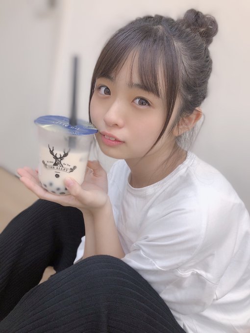 Twitterエロ垢の自撮りエロ画像17