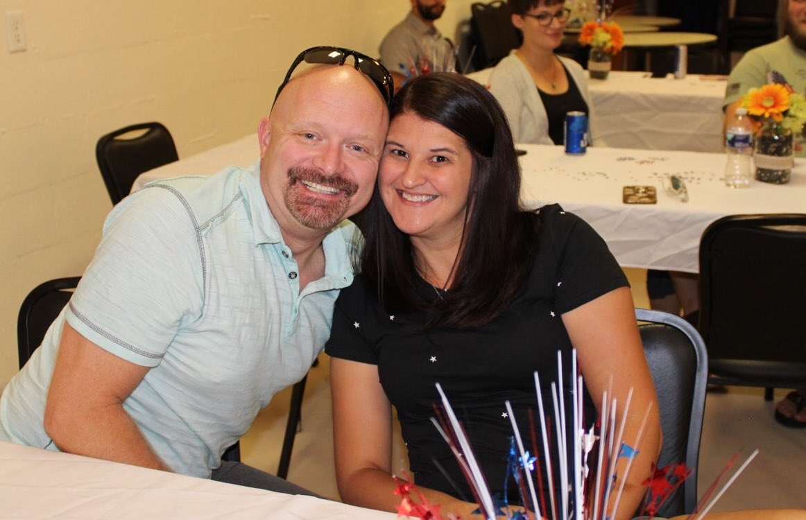 Veronica Linthicum tweet media