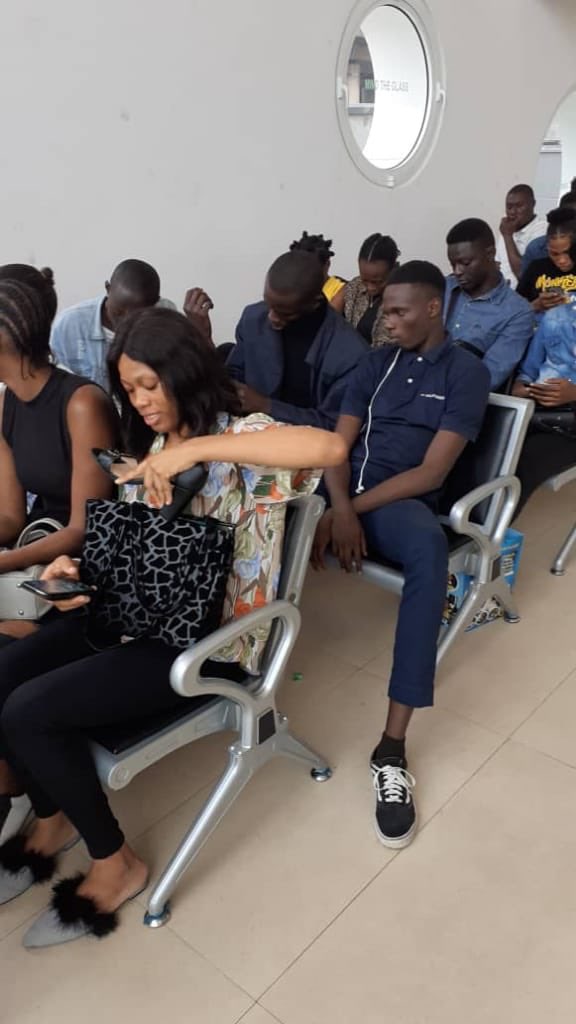 theonlypraiz's tweet photo. Africa Fashion Week Nigeria 2019 model casting is on at #AFWNModelCasting2019 is on at LASWA Yard Falomo, Ikoyi Lagos.
@africafwnigeria
#AFWNMODELCASTING2019 https://t.co/kcuKgBYT7X