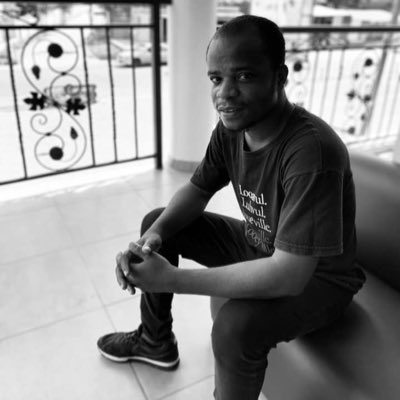 danielsifa1's tweet photo. How i see my success💴 story😁🙏🏻#NewProfilePic https://t.co/CFsOWOrnXS