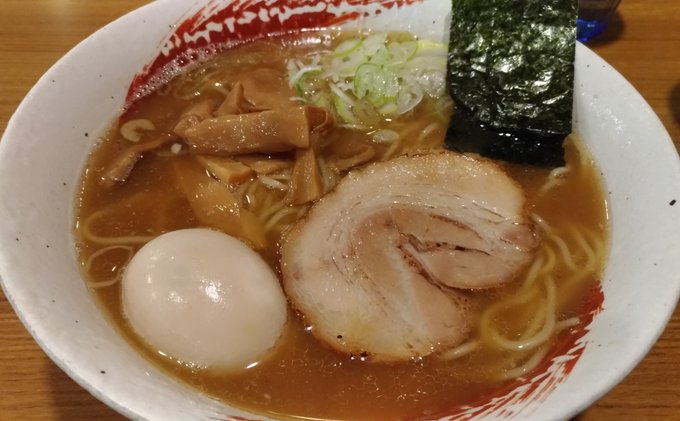 ライブ行ってラーメン食べてきた 