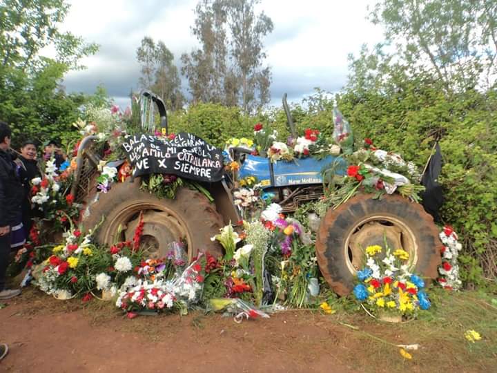 rsumen's tweet photo. #Catrillanca mismo tractor, un año después https://t.co/1r00vNPbeq