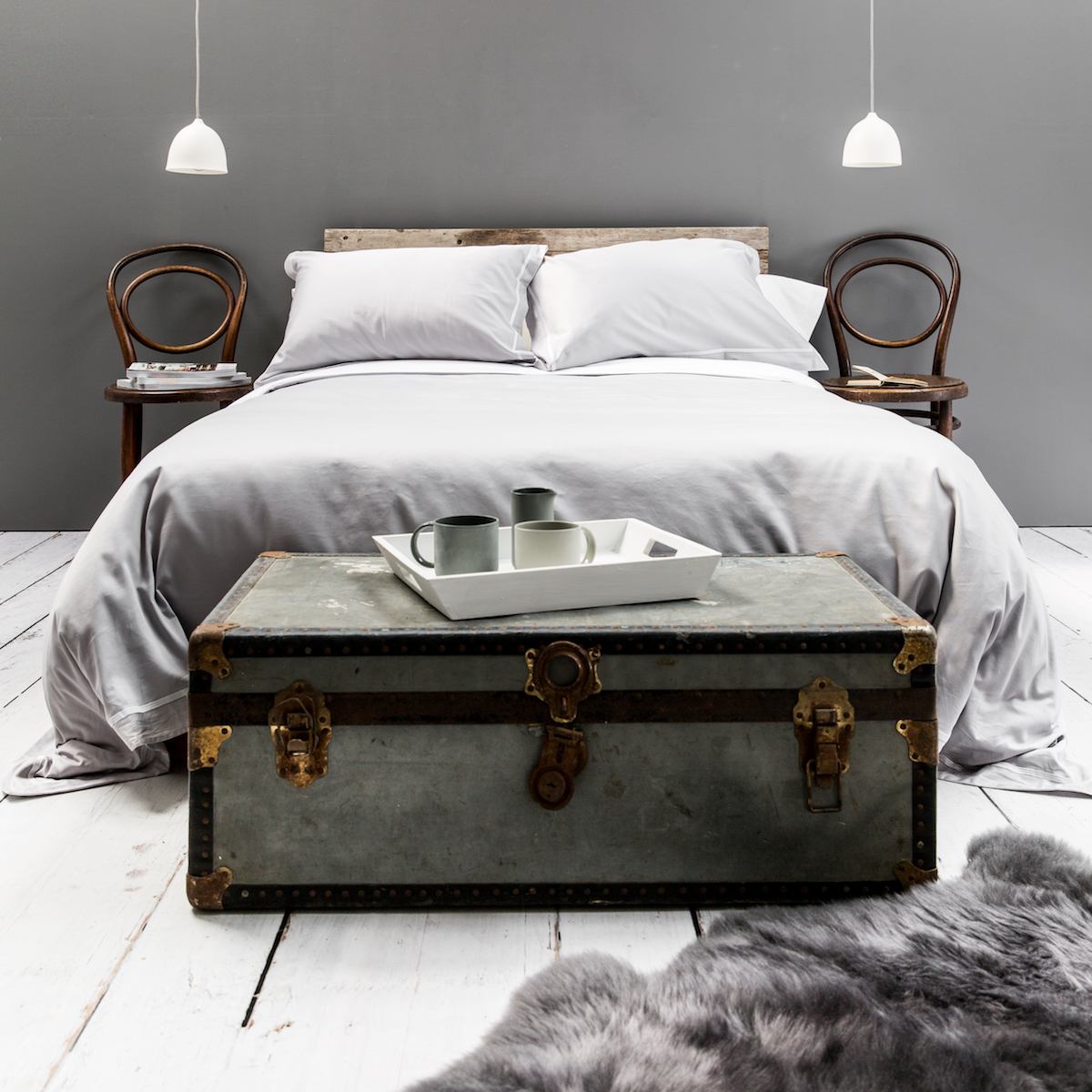 beaumont_uk's tweet photo. The simple change of new bedding can uplift any interior scheme. Our bedding sets combine the fresh colours of white, silver and latte with the divine softness of 100% cotton percale to provide the utmost comfort whilst you relax and sleep. > https://t.co/N4T4K8AbIo https://t.co/1TK45qBylq