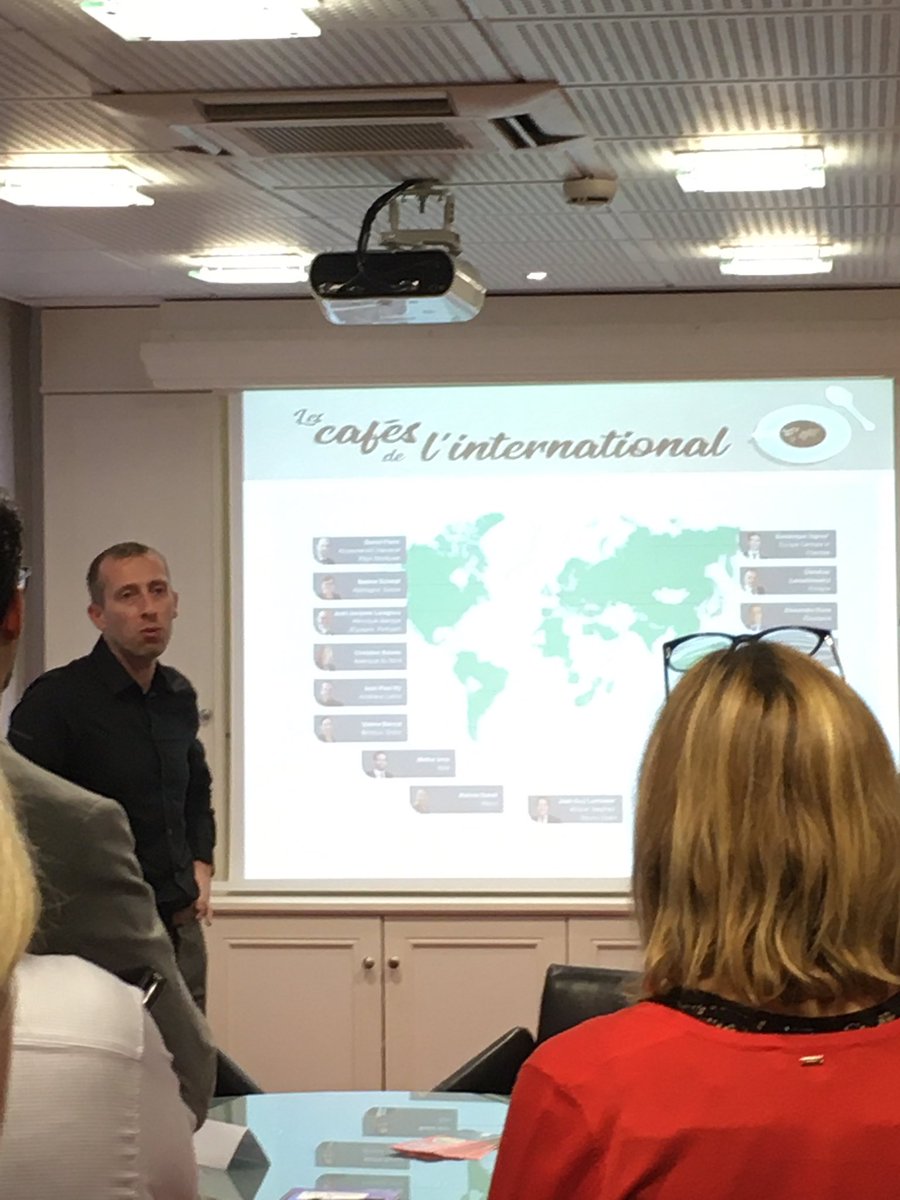 Zelbat Sophie tweet media