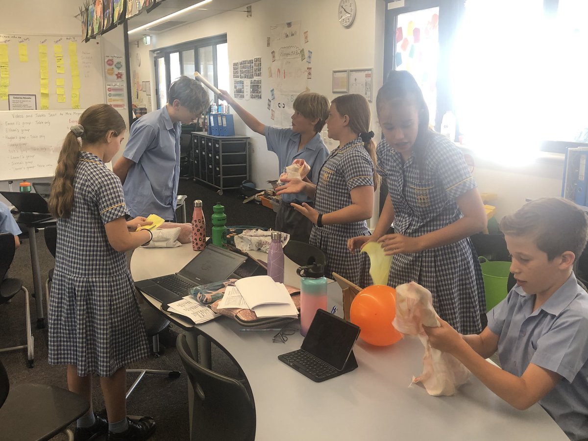Science fun today in 6G- testing out materials to see which can conduct static electricity! ⚡️ @OurLadyofGrace3 #lifetothefull #sciencefun #learningthroughplay
