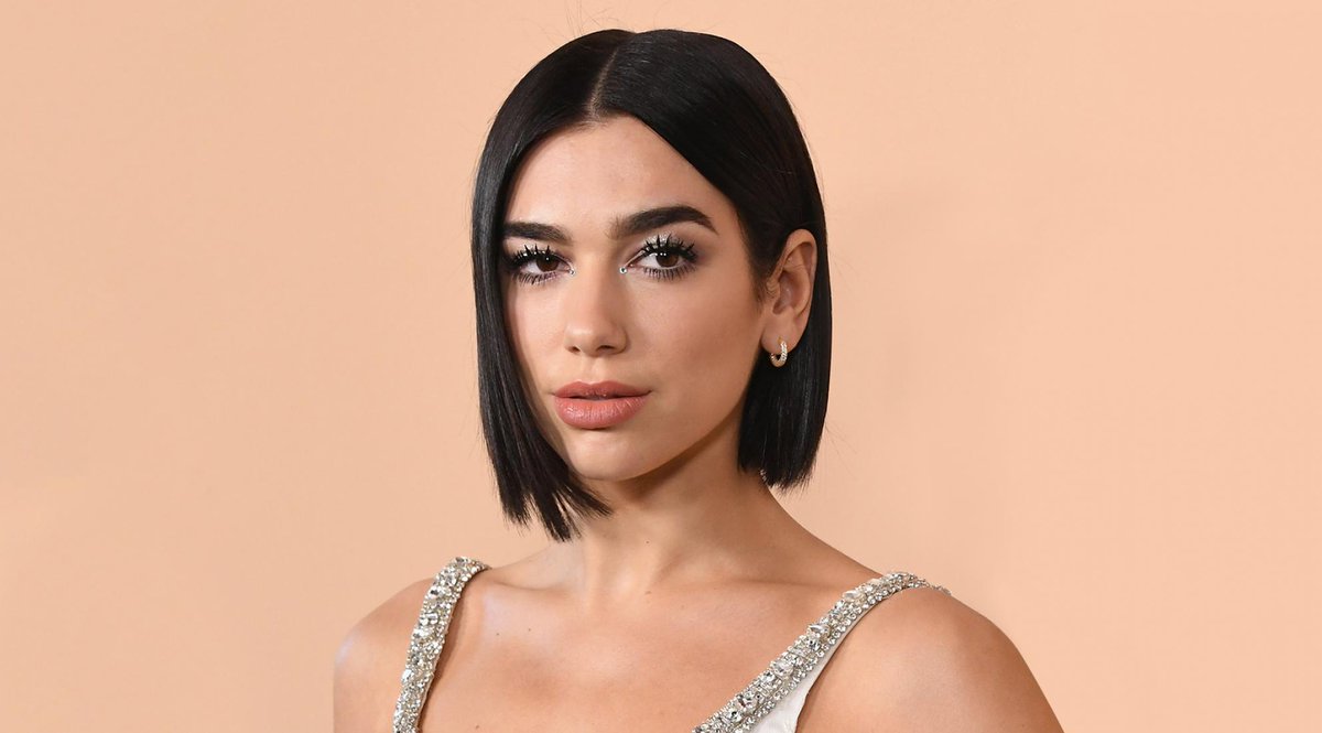 The Bubbles Tickle My Tchaikovsky on X: I'm okay with the rumours that # DuaLipa could perform #NoTimeToDie's title song. It fits that fine Bond  tradition of women whose names allude to genitalia (