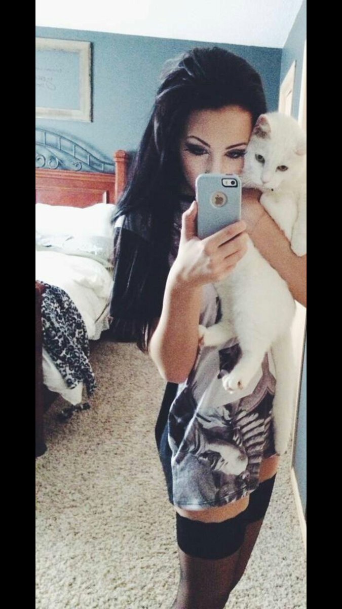 Die einzigste wahre Liebe in meinem Leben ist meine Katze 😇😍