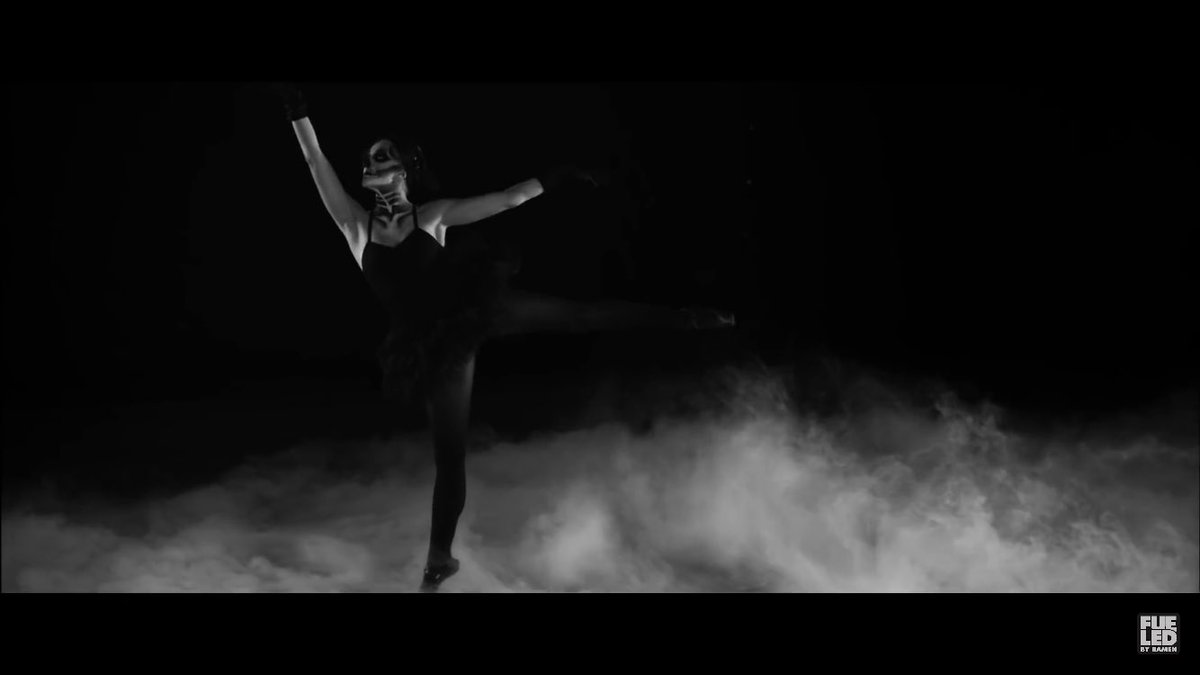 mlxart's tweet photo. 7 years ago, one of the most important music video was released

happy birthday holding onto you music video https://t.co/ibUCJcNtf5