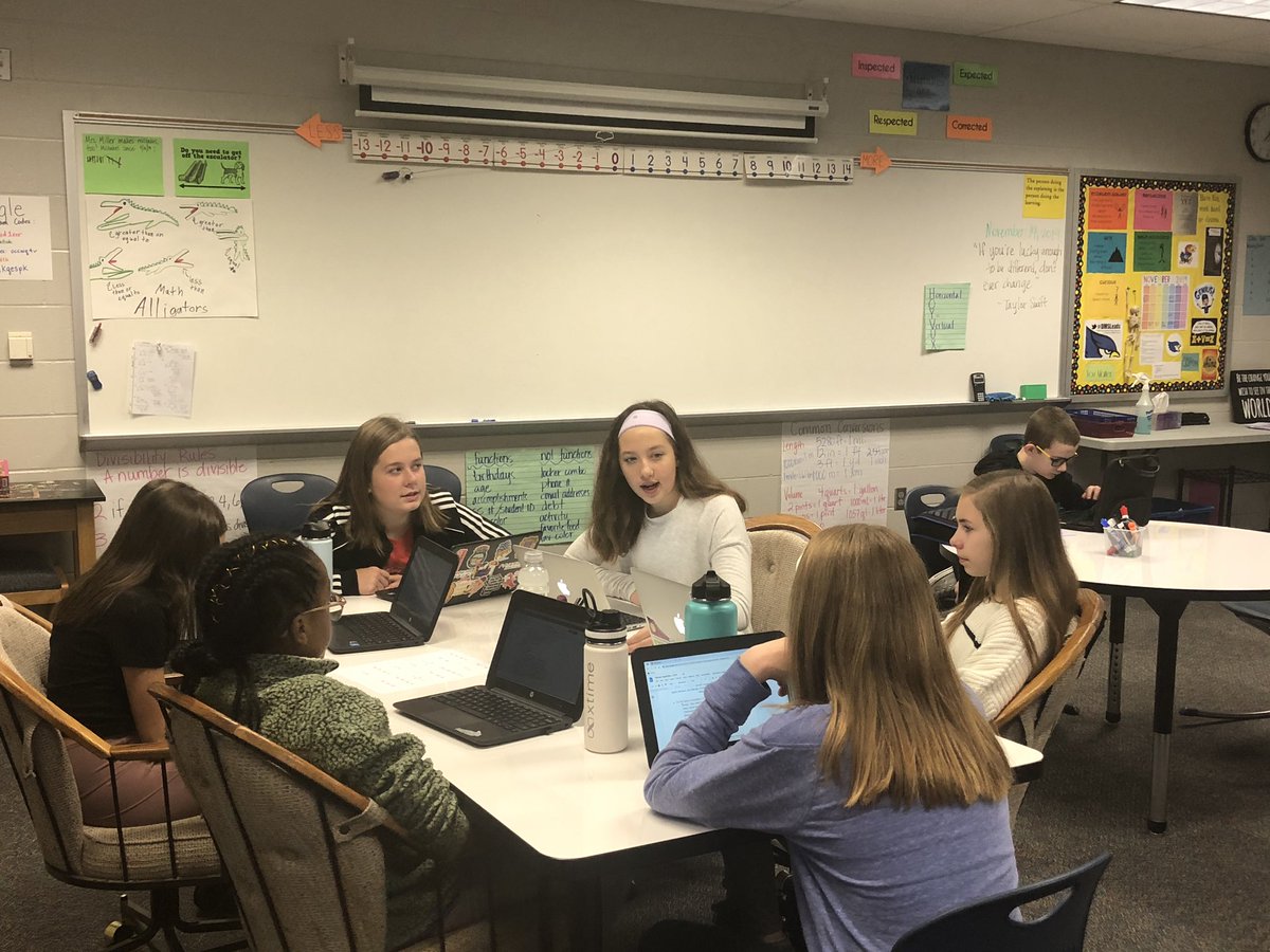 dmsjmiller's tweet photo. Student Council members meeting during WIN to plan the Winter Assembly. #dmsleads #dms311 #dmsstuco https://t.co/YzFwwSl8eM