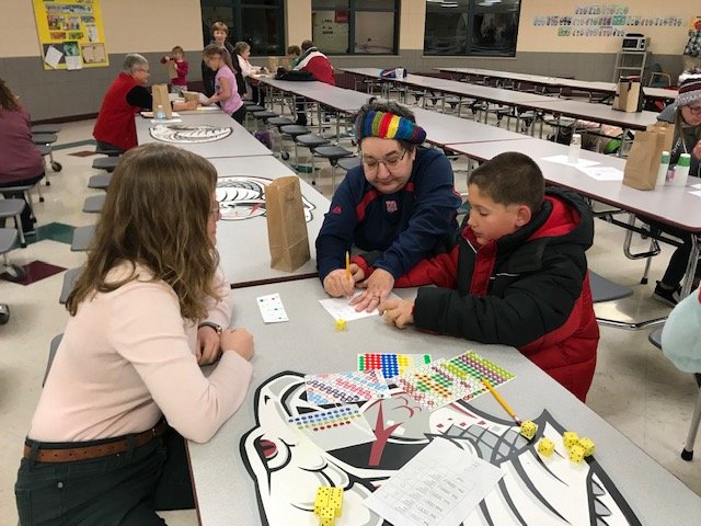 TritonElementa1's tweet photo. Students and Families had a great time at our Fall Reading &amp; Math Fun Night on Tuesday. Everyone enjoyed the games, activities and great food. Thanks for all who attended! https://t.co/VNA4wtdHmW