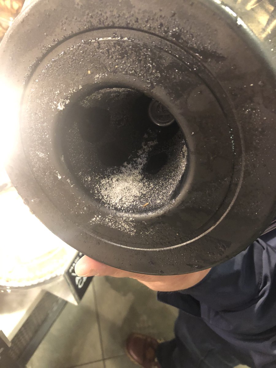 Interesting visit in <a href="/WholeFoodsUK/">Whole Foods UK</a> today in London. A Vanilla cake says it is ‘Made Right Here’ yet the product was frozen with ice underneath. 🤔🤔 #areyousure #frozen <a href="/dresserman/">Steve Dresser</a>