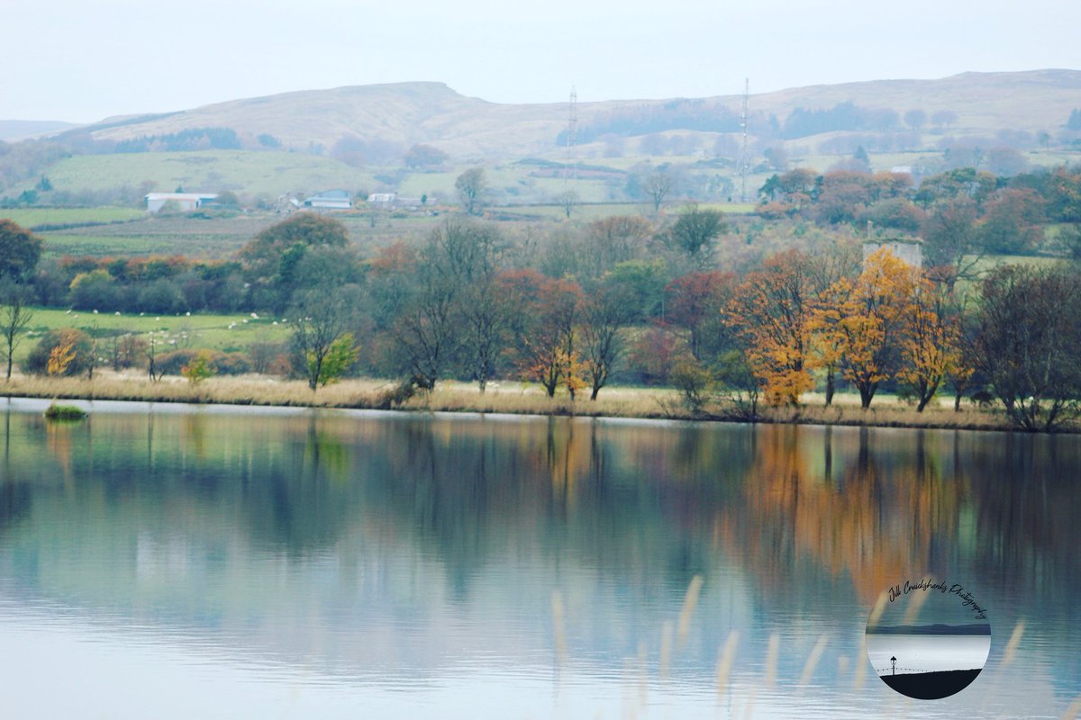 Reflections on point 😍😍😍
 #visitscotland #scotlandbeauty #igscotland #capturingbritian #visitbritain #gloriousbritain #discoverbritain  #scotlandlover #brillantbritain #photosofbritain #topukphoto #lovescotland #thisisscotland #goexplore  #scotlandexplore #love_scotland