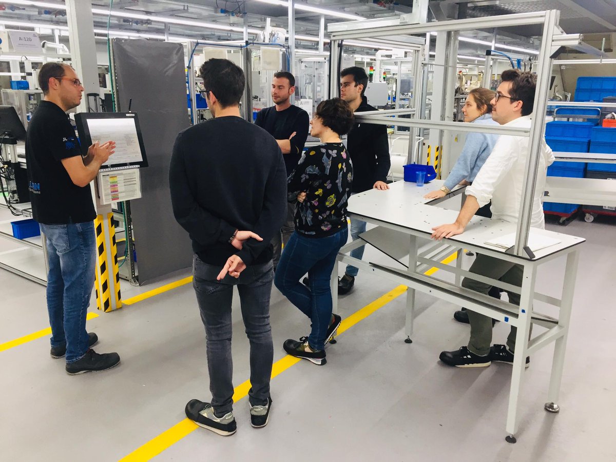 The #MasterOperationManagement <a href="/IQSExecutive/">IQS Executive</a> met with @oliver_saura firsthand how J.Juan's production plants are run.
The future #IQS Masters experienced first-hand knowledge of applied industrial organization tactics at the brake system production plant in #SantCugat Cugat