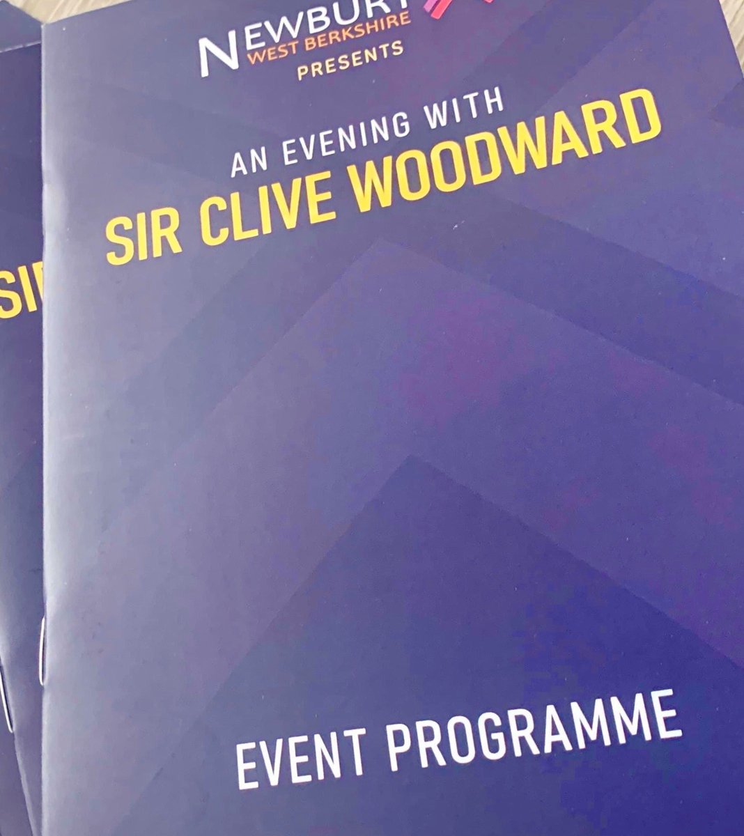 Looking forward to supporting @GreenhamTCEO @NewburyWB event via our silent auction service at @NewburyRacing tonight with @CliveWoodward.
Our thanks to sponsors @TheNewburyPub and @fxcbrands. Look forward to seeing you all. #eventsroomontheroad