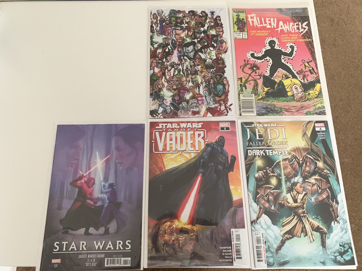 SkekTek's tweet photo. Forgot to post my #NewComicBookDay pics. The #FallenAngels from 1987 is from my collection. Excited for the new run! #StarWars #TargetVader #DarkTemple. https://t.co/VHaFylAqJx