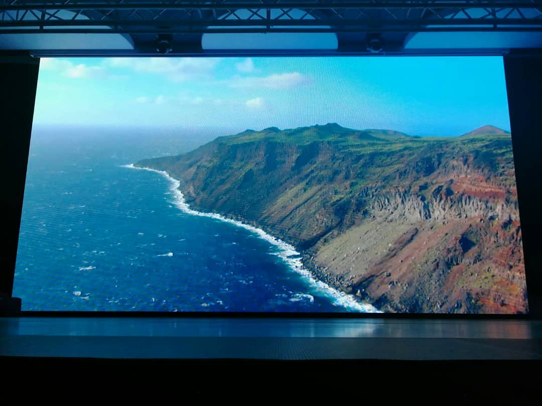 magikled's tweet photo. Ya hemos finalizado la instalación de una #PantallaLEDGiganteHD P3 SMD de 7x4 m en @gfhoteles
¡Espectacular! 💥💥👏👏

#MagikTechnology #MagikPantallasLED #ScreenLED #Screen #PantallaLED #GranFormato #Venta #Instalación #LED #Tenerife #Canarias #AltaResolución https://t.co/lK2Siuhhp9
