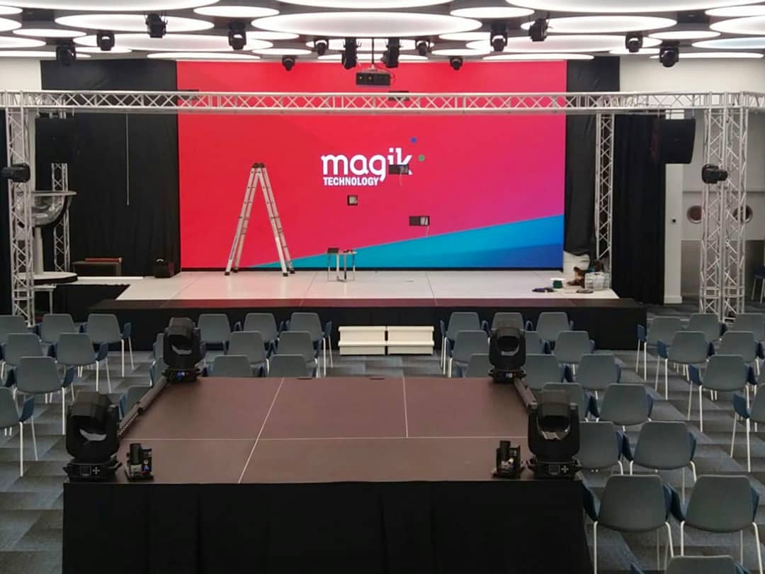 magikled's tweet photo. Ya hemos finalizado la instalación de una #PantallaLEDGiganteHD P3 SMD de 7x4 m en @gfhoteles
¡Espectacular! 💥💥👏👏

#MagikTechnology #MagikPantallasLED #ScreenLED #Screen #PantallaLED #GranFormato #Venta #Instalación #LED #Tenerife #Canarias #AltaResolución https://t.co/lK2Siuhhp9