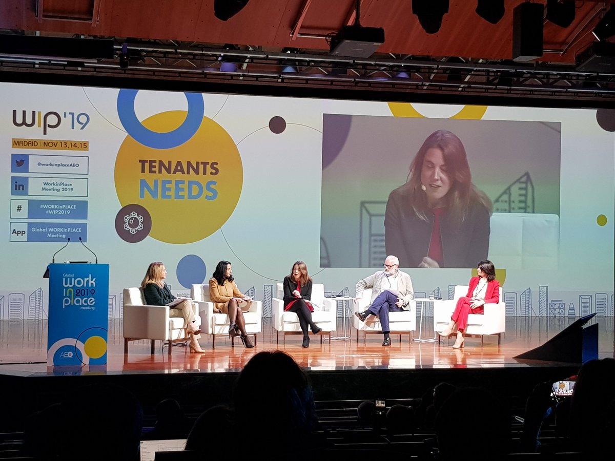 CushWakeSPAIN's tweet photo. .@EmmaSwinnerton, Directora de Flexible Office Solutions en EMEA para @CushWake lidera la mesa #Flexibilidad y necesidades de los #ocupantes en #WORKinPLACE de @AEO #WIp2019 #Flexoffices #CWWhatsNext https://t.co/pl1BMaQSb1