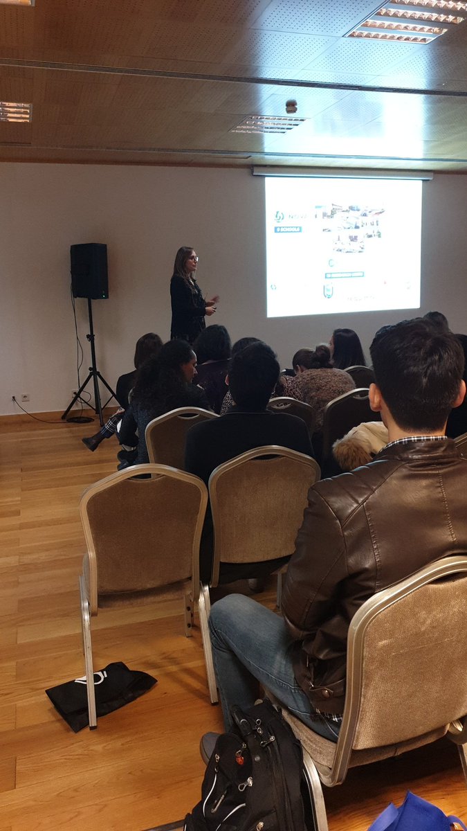 LMeeting2019's tweet photo. @UCIBIO_Research @LAQVFCTNOVA institutional presentations @LMeeting2019 . #science #lapdmeeting2019 #sciencetalk https://t.co/936iDegYrJ