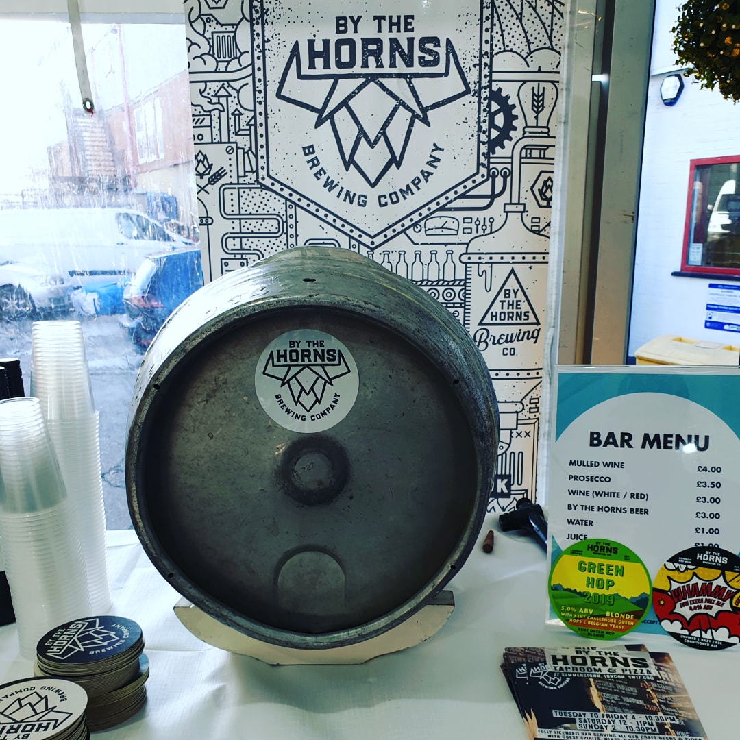 Our uber creative neighbours are holding their bi-annual open studios <a href="/WimbledonArt/">Wimbledon Art Studios</a> Open today Thurs - Sun 
They also have some fantastic beer on offer to enjoy whilst you pick something to enhance your house or business. Why not come enjoy a beer @BTHBreweryTap afterwards